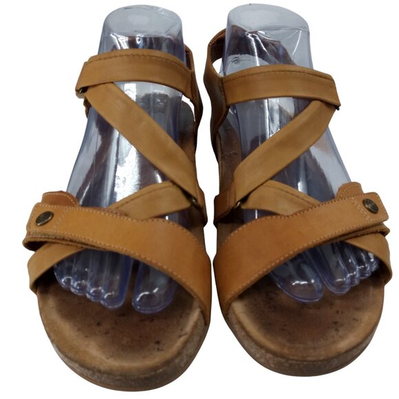 Taos Universal Beige Leather Comfort Wedge Sandals Size 40 US 9-9.5 Adjustable - Picture 2 of 15